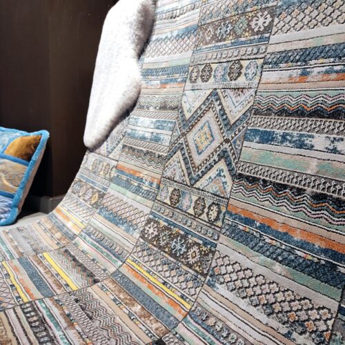 Quares modern carpet