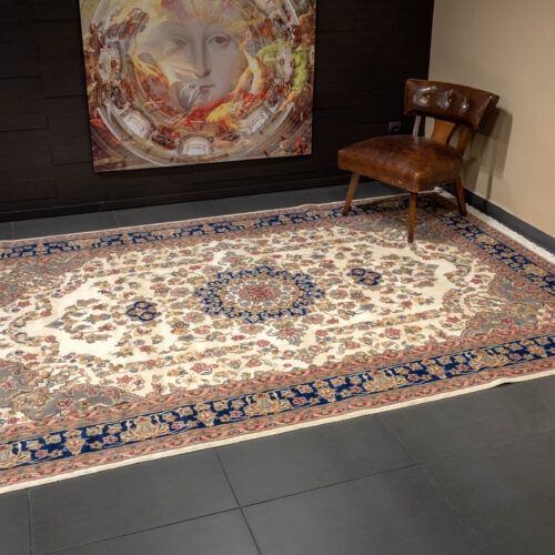 Persian classic rugs, Persian Medallion Ivory/Blue