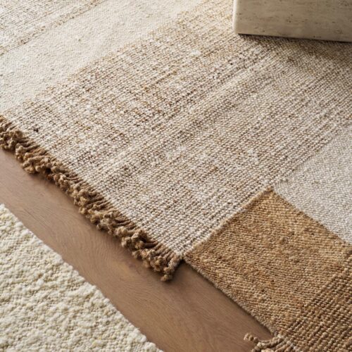 Botanica kilim 200628