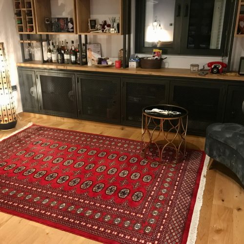 Κλασικά Χειροποίητα Χαλιά - Classic Handmade Rugs